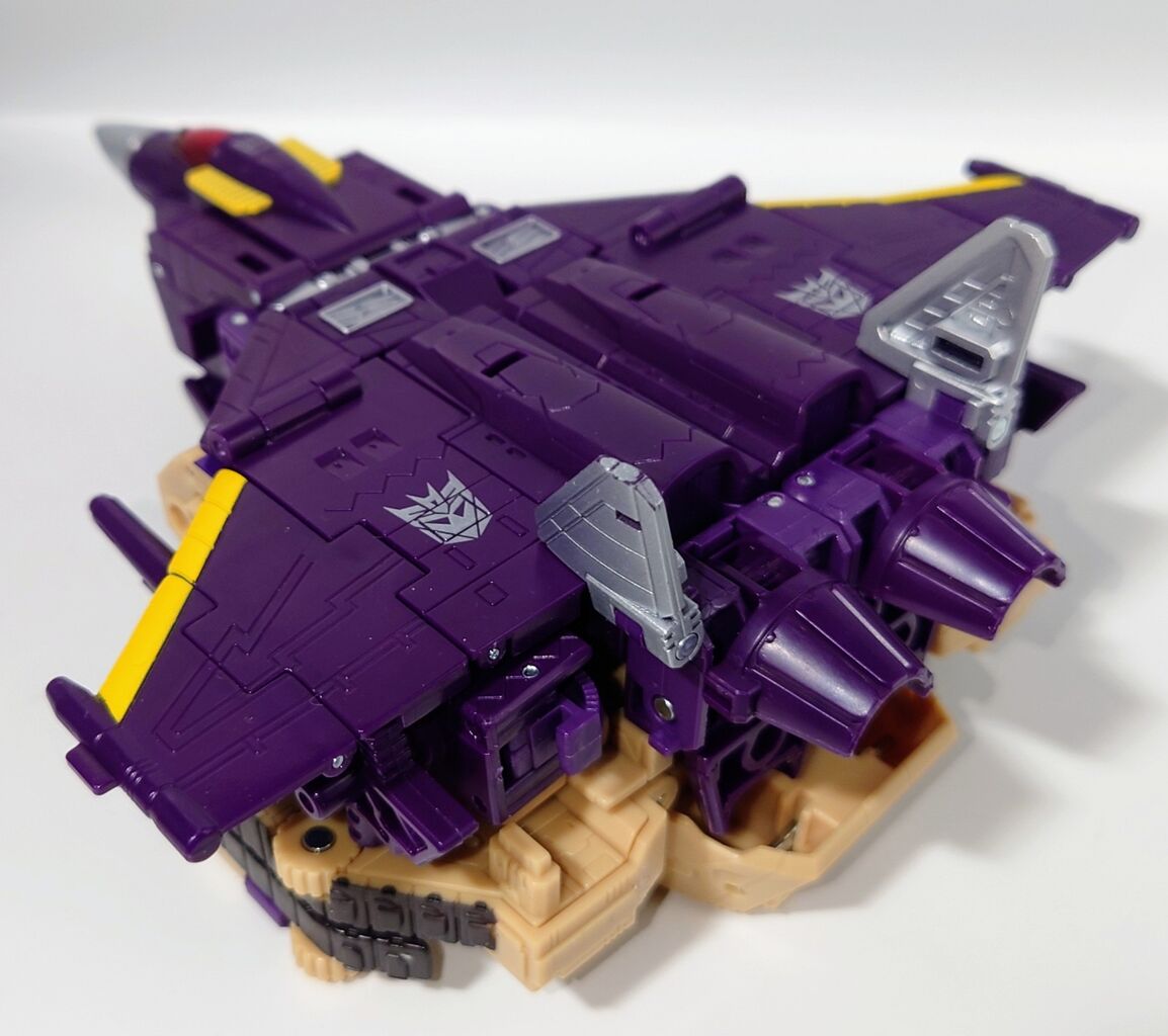トランスフォーマー レガシー TL-10 ブリッツウイング TL-10 ブリッツウイング｜トランスフォーマーオフィシャルサイト
