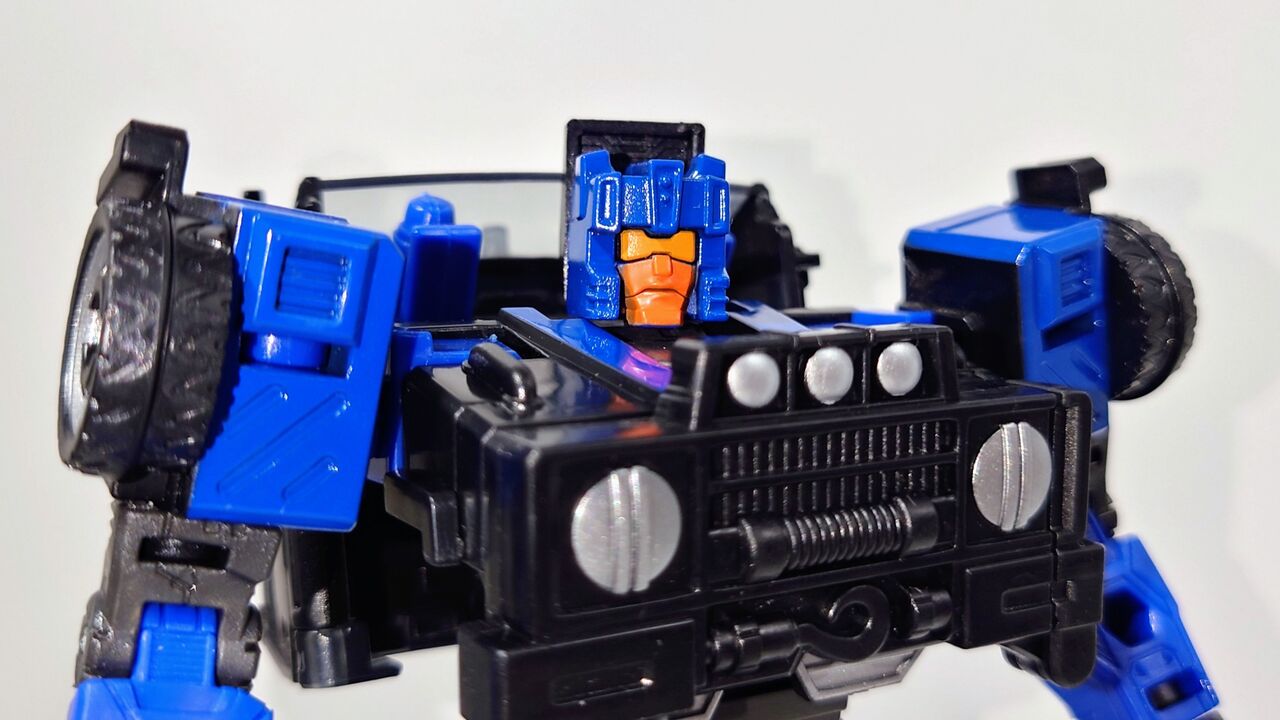 TL17 クランクケース　TL18 スカルクリン　トランスフォーマー　レガシー トランスフォーマー レガシー TL-17 クランクケース (タカラ