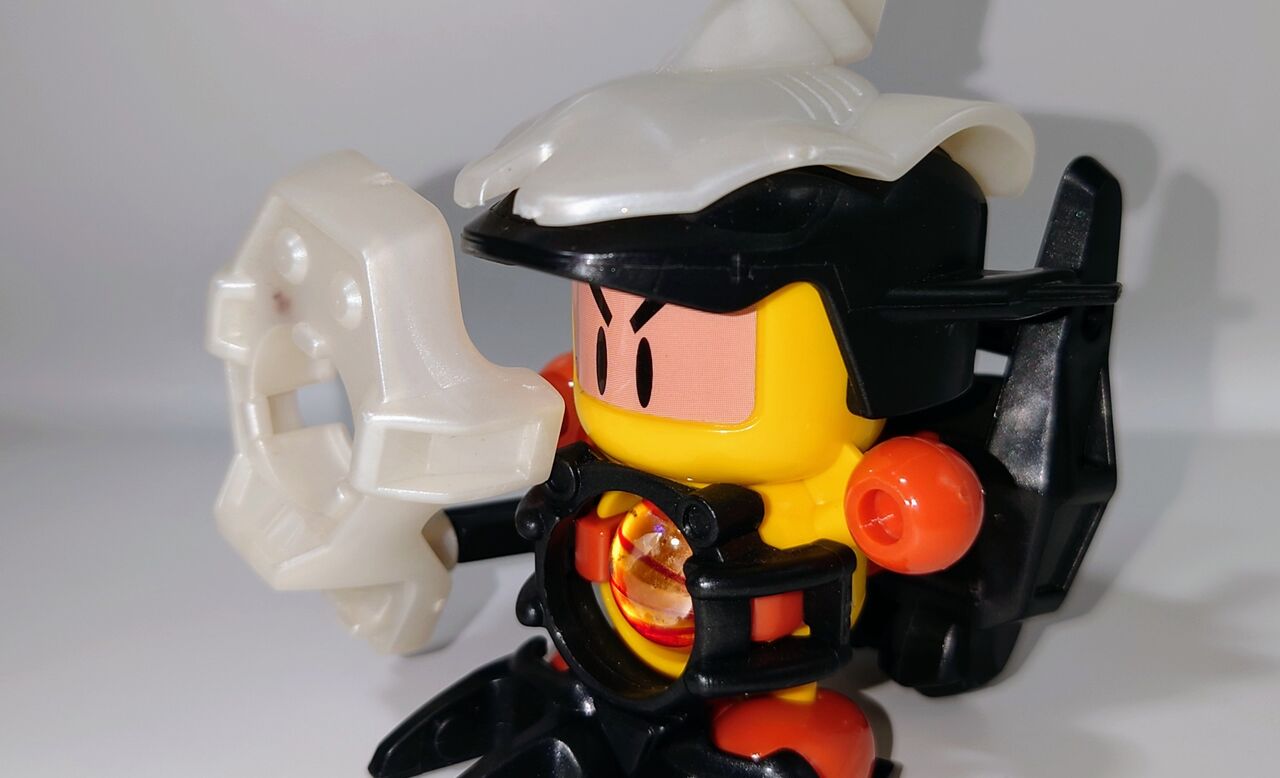 442.ボンバーマンビーダマン62 炎のメイル シャークボンバー 442.ボンバーマンビーダマン62 炎のメイル シャークボンバー