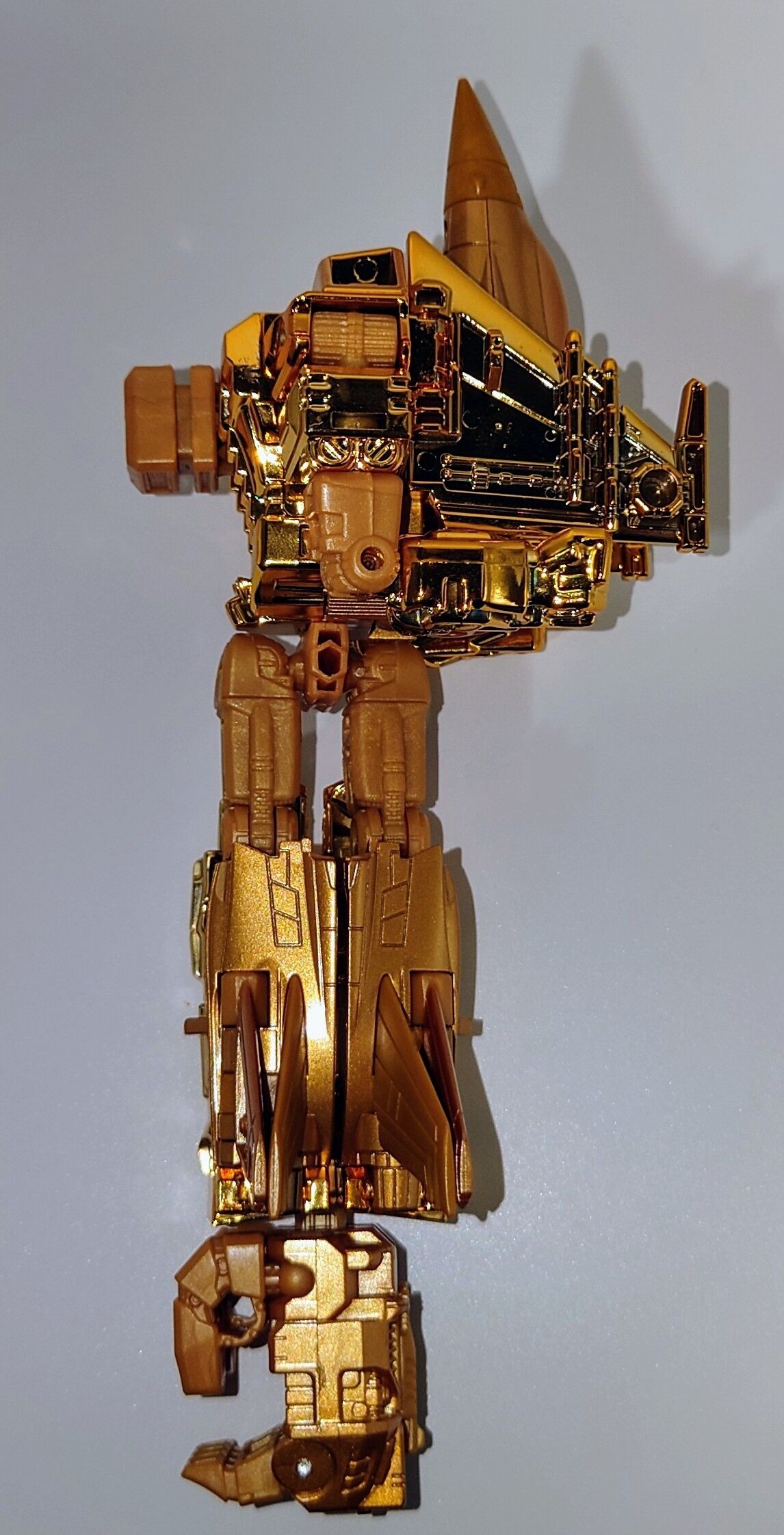GOLDENLAGOON_STARSCREAM_00-1.jpg