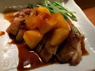 鶏肉の照り焼き 柿ソース煮