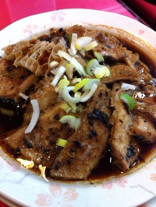 牛モツ黒豆ソース炒め