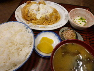 かつ丼頭定食
