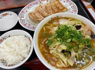 野菜煮込みラーメン