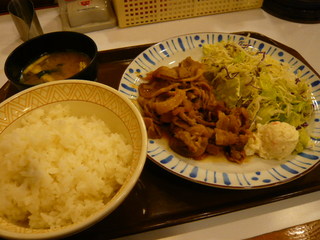 豚生姜焼き定食