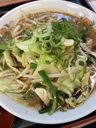 焦がしニンニク味噌ラーメン