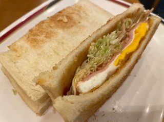 ハムエッグトースト