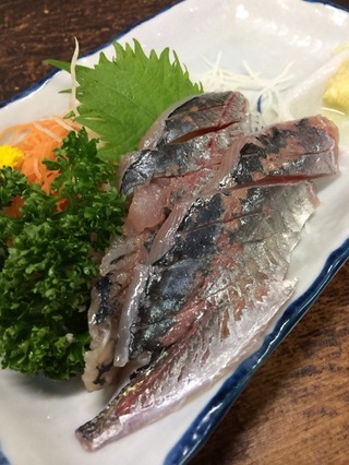 あじのさしみ