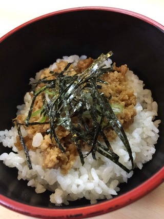 そぼろ丼