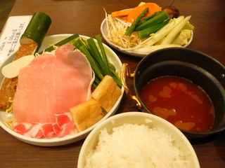 トマト風味チリ鍋