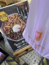 ��ϥ����