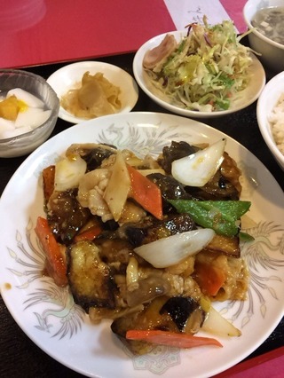 茄子と豚肉の黒酢炒め
