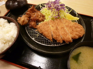 熟成豚ロースかつ&唐揚げ定食