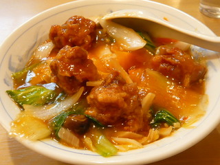 唐揚げ丼でか盛