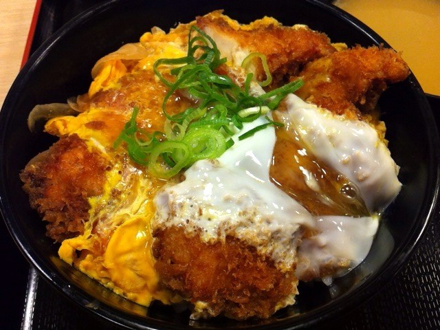 チキンと卵で 親子カツ丼 松乃家 食メモ 愛知 横浜b級グルメと飲み記録