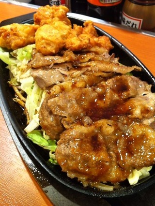 焼き牛からあげ定食