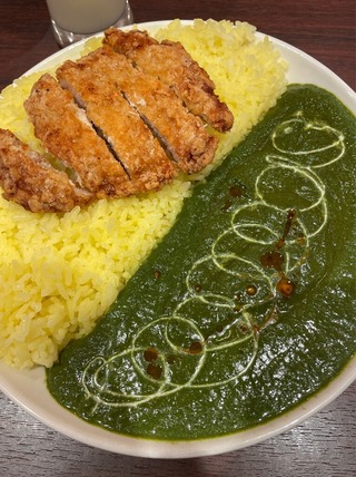 ザクチキンカツカレー