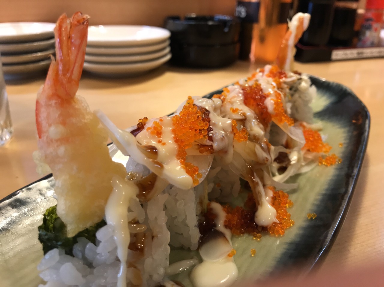 寿司居酒屋で 冷酒に海老天トビッコロール寿司 や台ずし 安城 食メモ 愛知 横浜b級グルメと飲み記録 寿司居酒屋で 冷酒に海老天トビッコロール寿司 や台ずし 安城 食メモ 愛知 横浜b級グルメと飲み記録