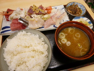 おまかせ定食