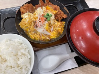 天津飯チキンカツ定食