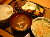 カットステーキ&ハンバーグ定食