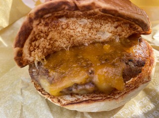 ���ʥ������С�����