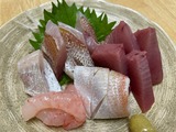 刺身盛り合わせ
