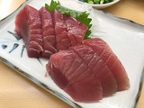 カツオ刺身