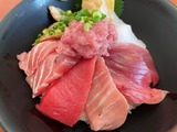 まぐろオールスターズ丼