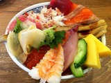 海鮮こぼれ丼
