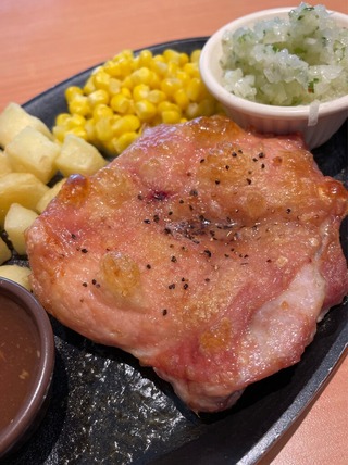 ��ܤΥǥ����ܥ���