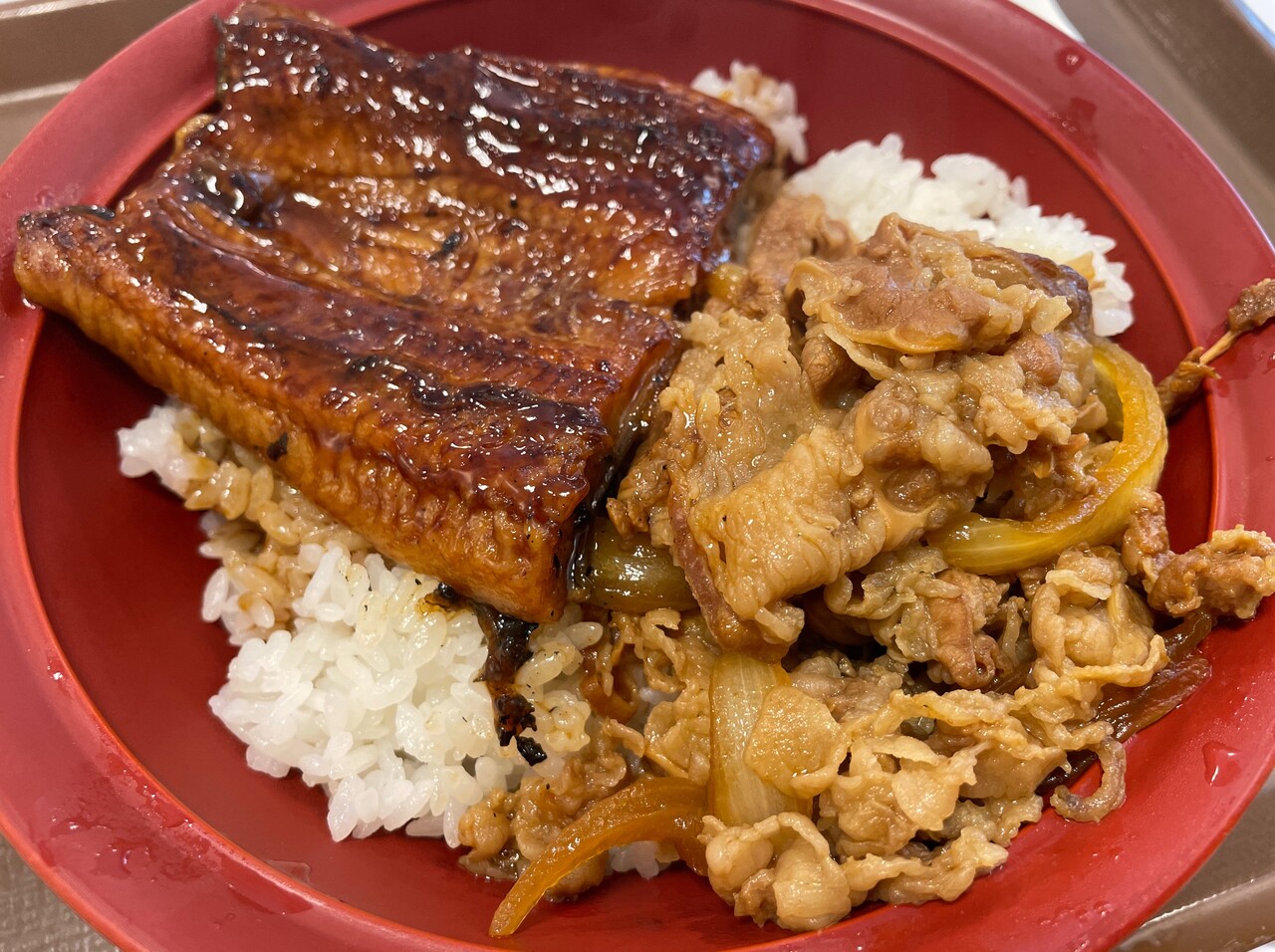 夏も終わるので うな牛 すき家 豊橋 食メモ 愛知 旅先b級グルメと飲み記録