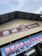 ˭���������