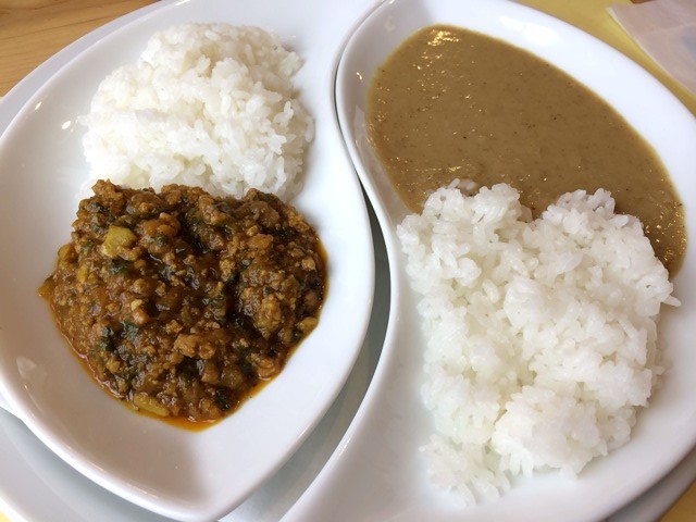 ハーフ ハーフ キーマ タイカレー こぶみかん 豊川 食メモ 愛知 旅先b級グルメと飲み記録
