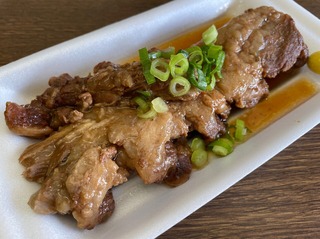 まるごと1枚豚なんこつ