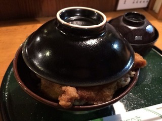 新潟タレカツ丼