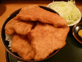 新潟タレカツ丼