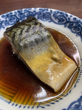 サバ煮付け 真ん中