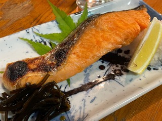 銀鮭の塩焼き