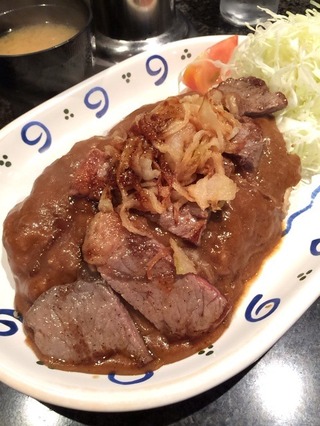 ガーリックステーキカレー