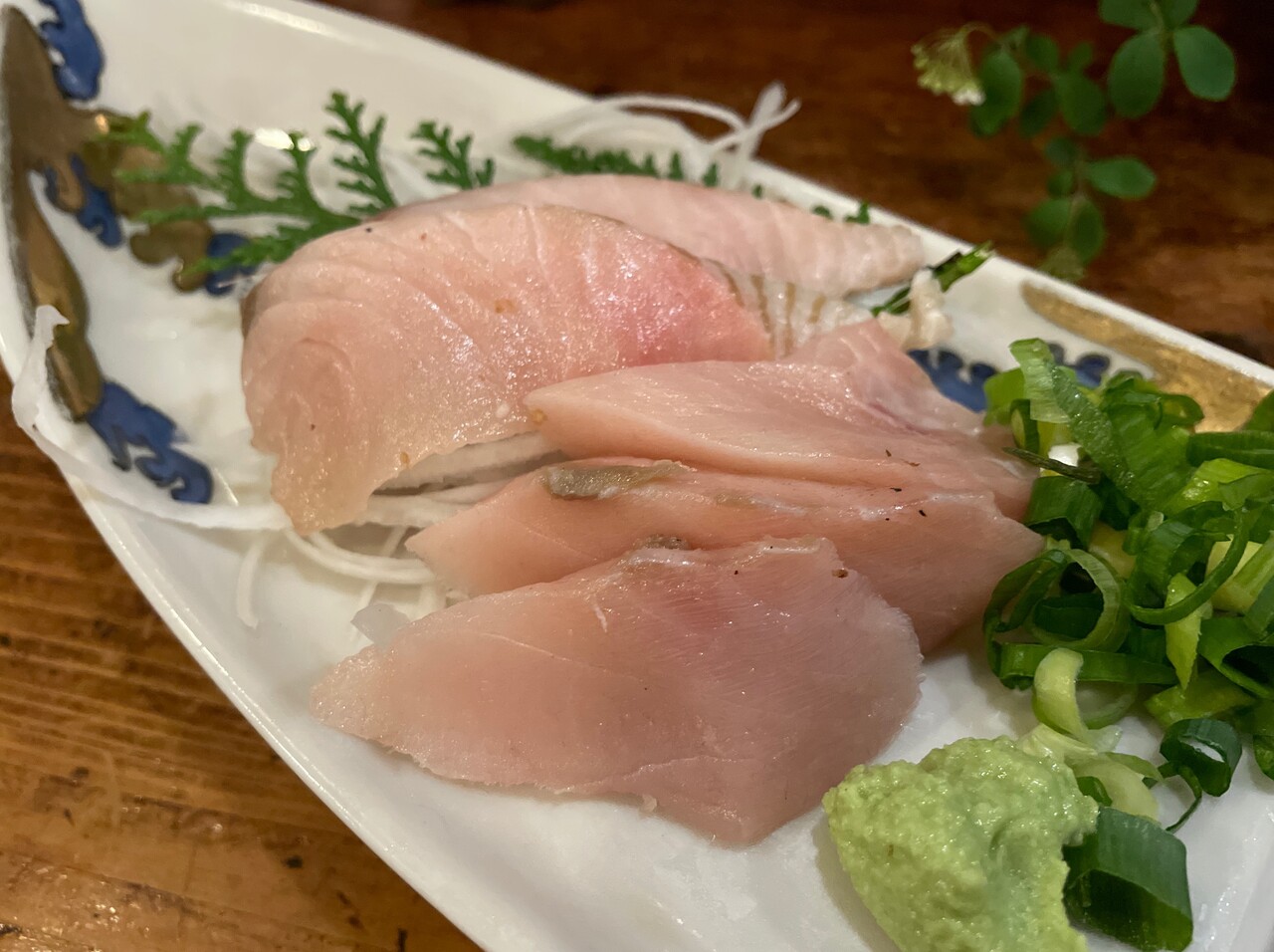老舗居酒屋で 地酒にサワラ刺身 多可能 静岡 食メモ 愛知 横浜b級グルメと飲み記録 老舗居酒屋で 地酒にサワラ刺身 多可能 静岡 食メモ 愛知 横浜b級グルメと飲み記録
