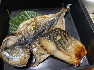 朝食
