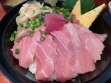本日のまぐろ丼