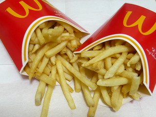マックフライポテトL