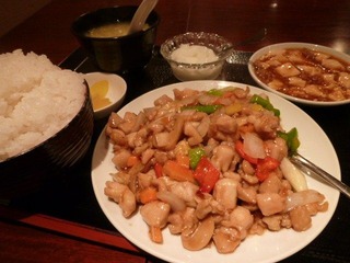 鶏肉の四川風辛口炒め