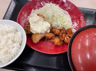 海老カツと鶏カツの合い盛り定食