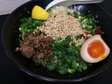 新担担麺