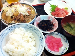 煮込定食