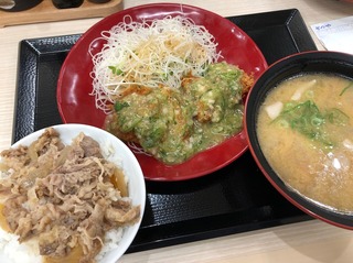 まぐろカツ定食