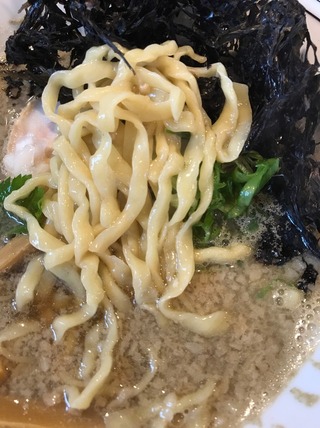 背脂煮干しそば